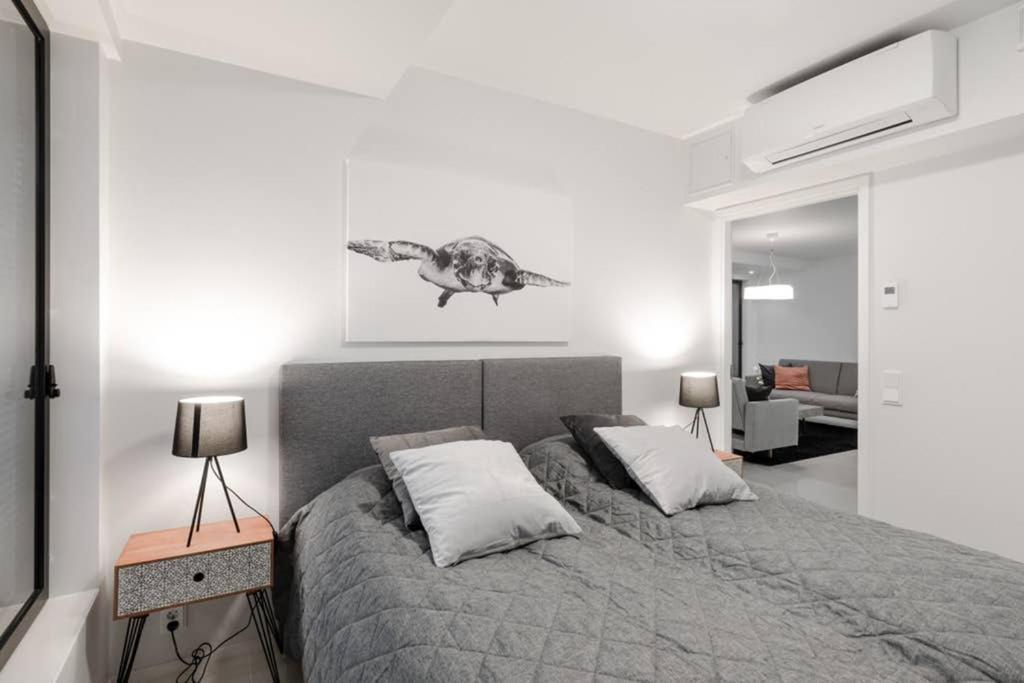 Sleek And Spacious 3 Bedroom Apartment In City Centre Helsinki Exterior photo